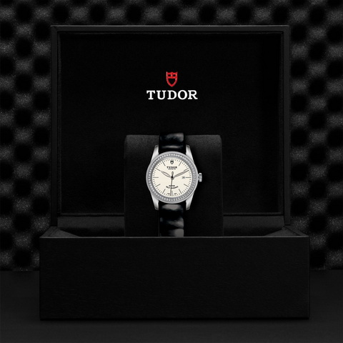 tudor TUDOR Glamour Date M53020-0079 ราคา ที่นำสว่าง thailand bangkok
