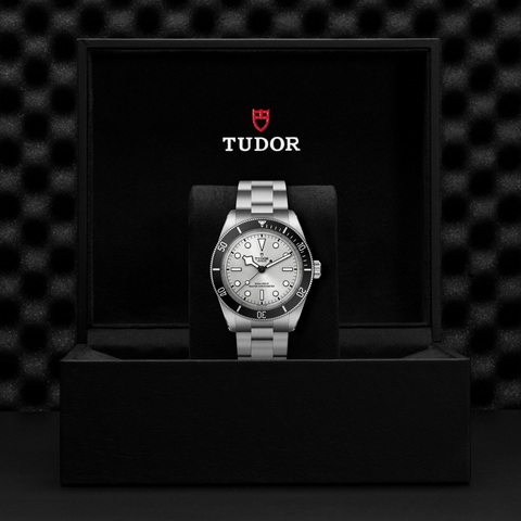 tudor Black Bay 68 M7943A1A0NU-0002 controller