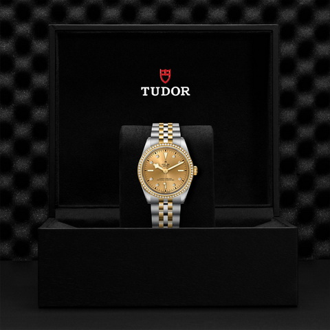 tudor Black Bay One 36 S&G M79653-0007 ราคา ที่นำสว่าง thailand bangkok