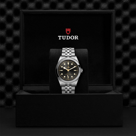 tudor Black Bay One 41 M79680-0001 controller