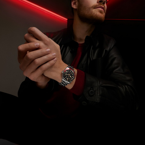 Tudor Black Bay 58 นำสว่าง