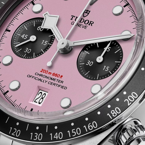 Tudor Black Bay Chrono นำสว่าง